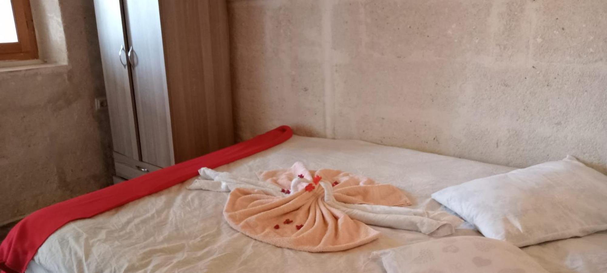 Ulas Cave Hotel Ürgüp Bagian luar foto